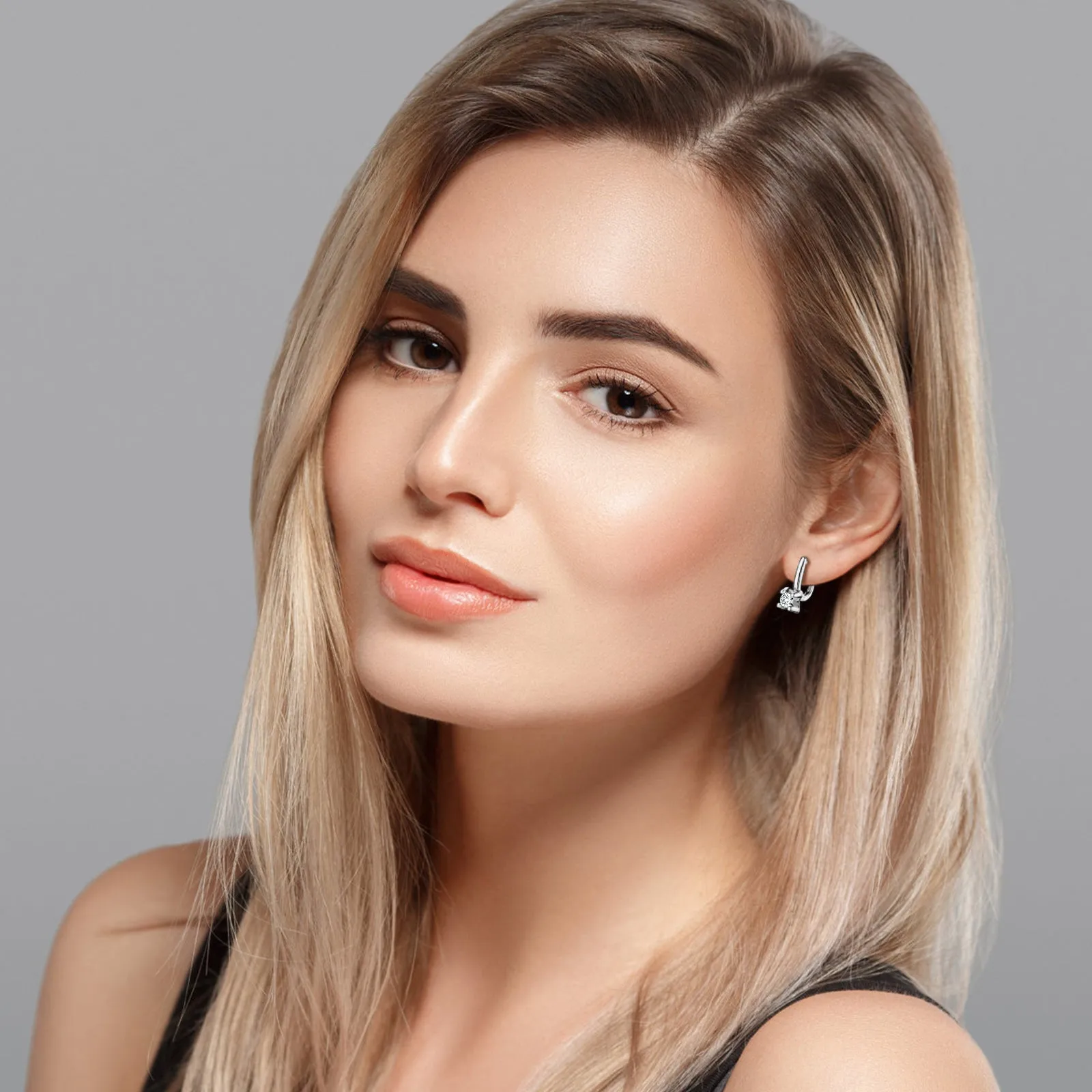 1.0CTW. Round Cut D Color Moissanite Hoop Earrings