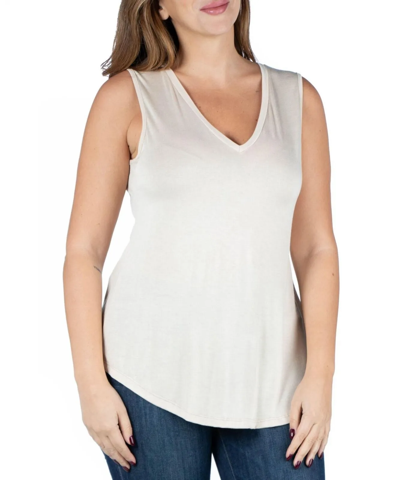 24seven Comfort Apparel Plus Size V-neck Sleeveless Rounded Hemline Top P0202070