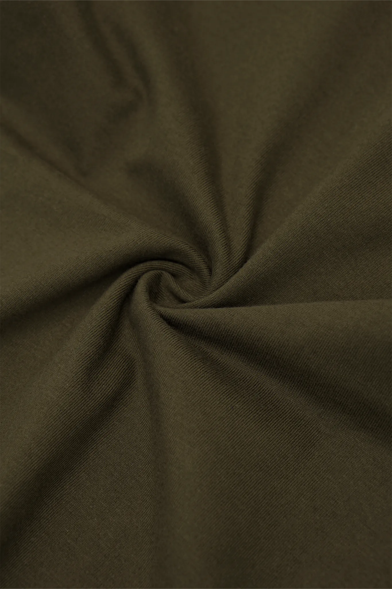 CLASSIC TEE IN OLIVE