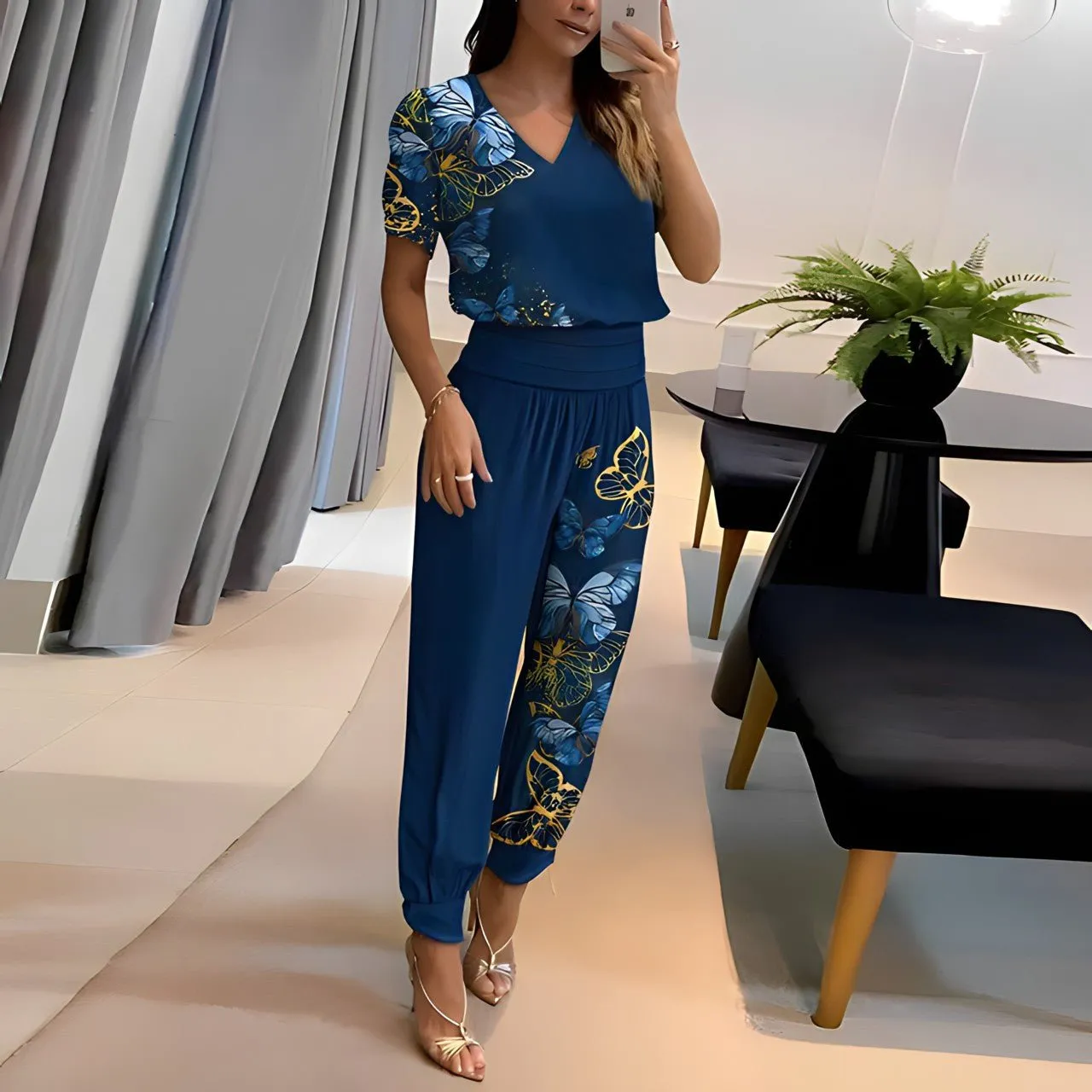 Daphne - Chic and Fashion-Forward Ensemble