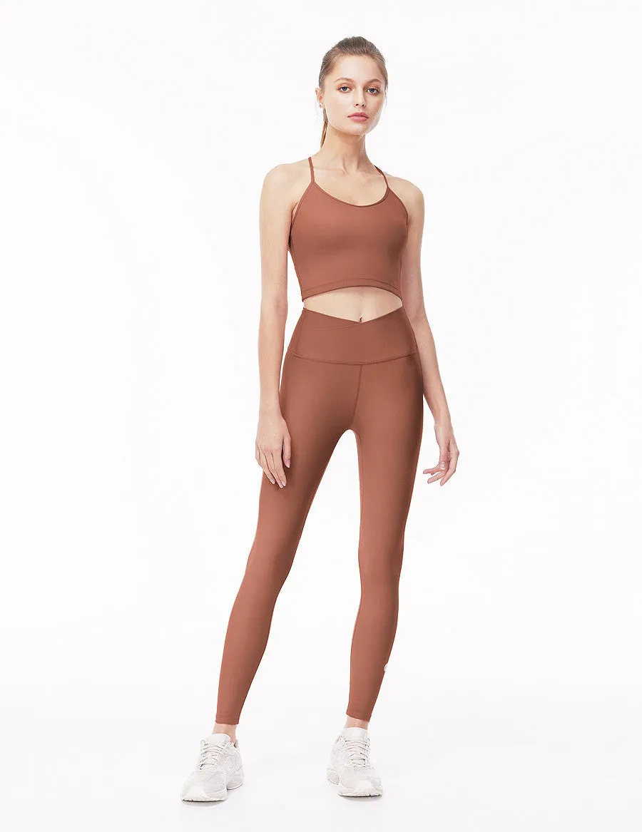 easyoga LA-VEDA Linear Back Shaping Cropped Tank - R37 Cedar Red