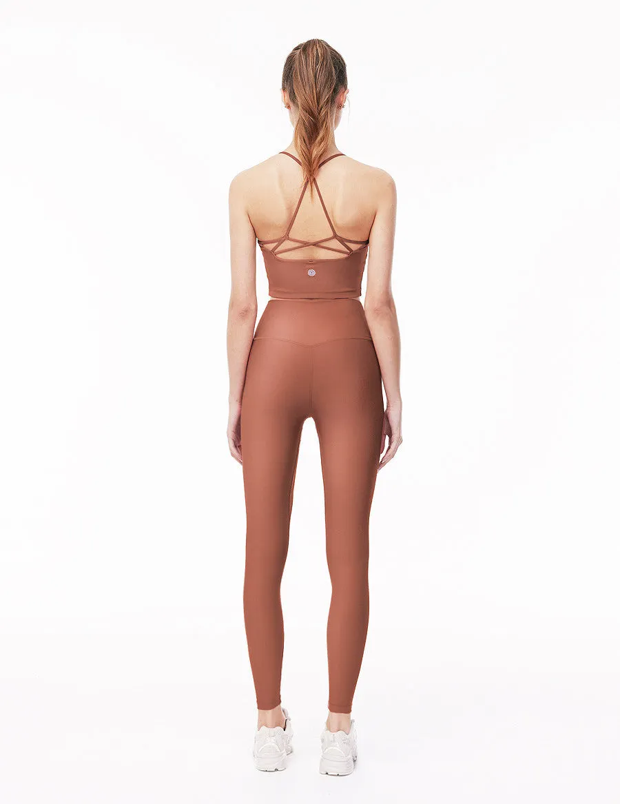 easyoga LA-VEDA Linear Back Shaping Cropped Tank - R37 Cedar Red