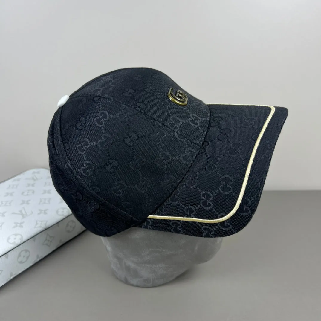 Embroidered hats in two colors