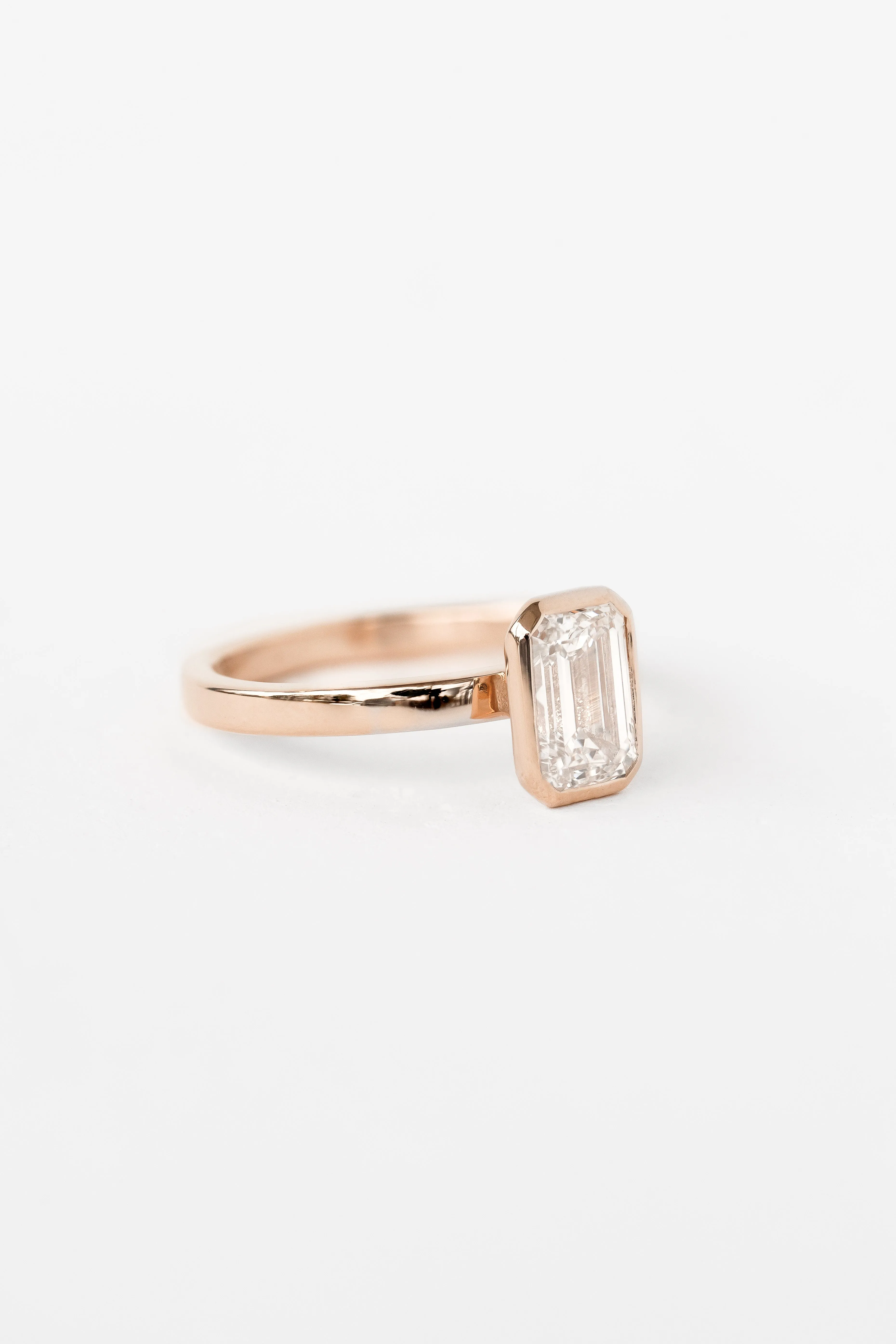 Emerald Aura Ring with 1.38ct Lab Diamond