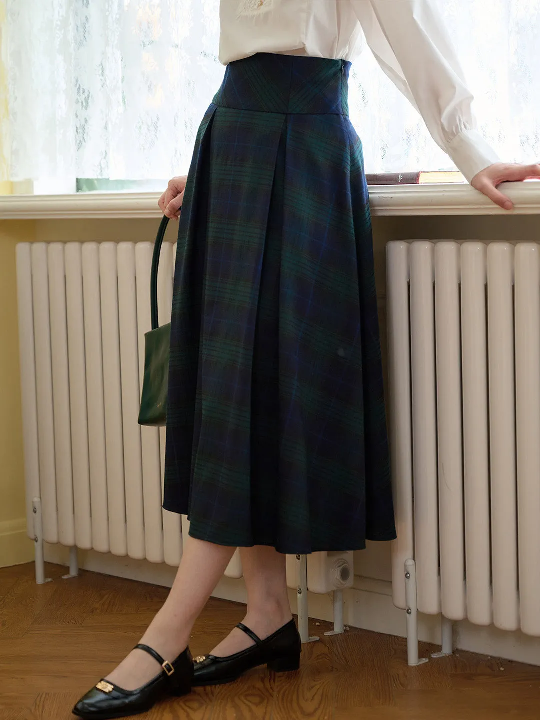 【Final Sale】Vivian Plaid Print Fold Pleated Detail Skirt