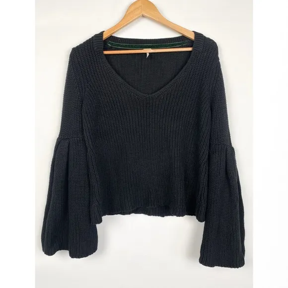 Free People Damsel Bell Sleeve Sweater S Black Witch Goth Boho Cropped Cotton