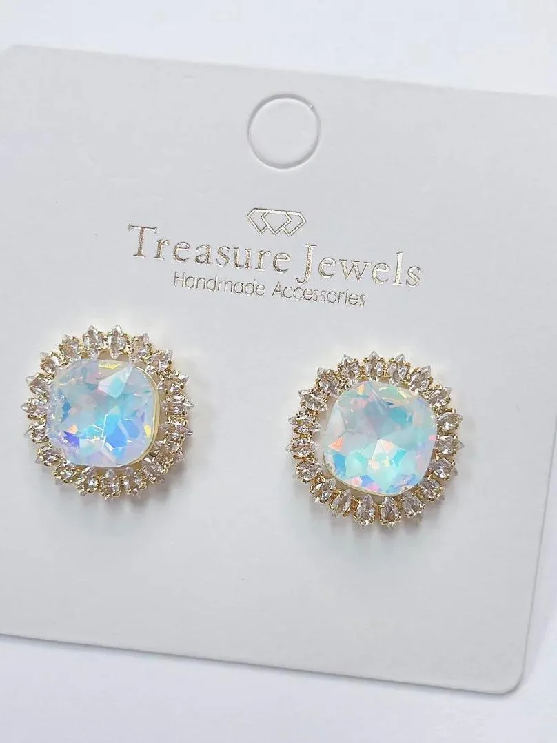 Glitz and Glam Stud