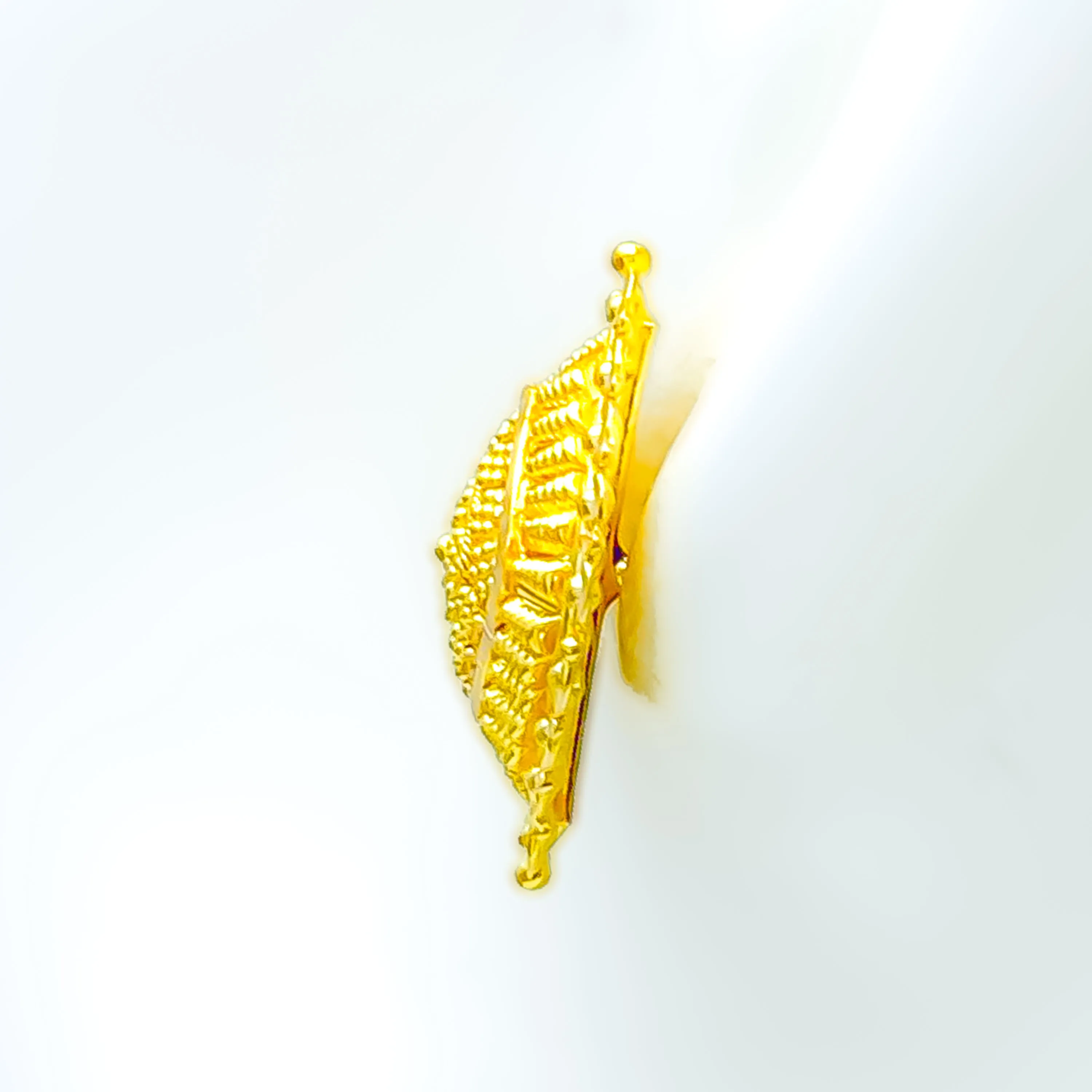 Graceful Dressy  2k Gold Earrings