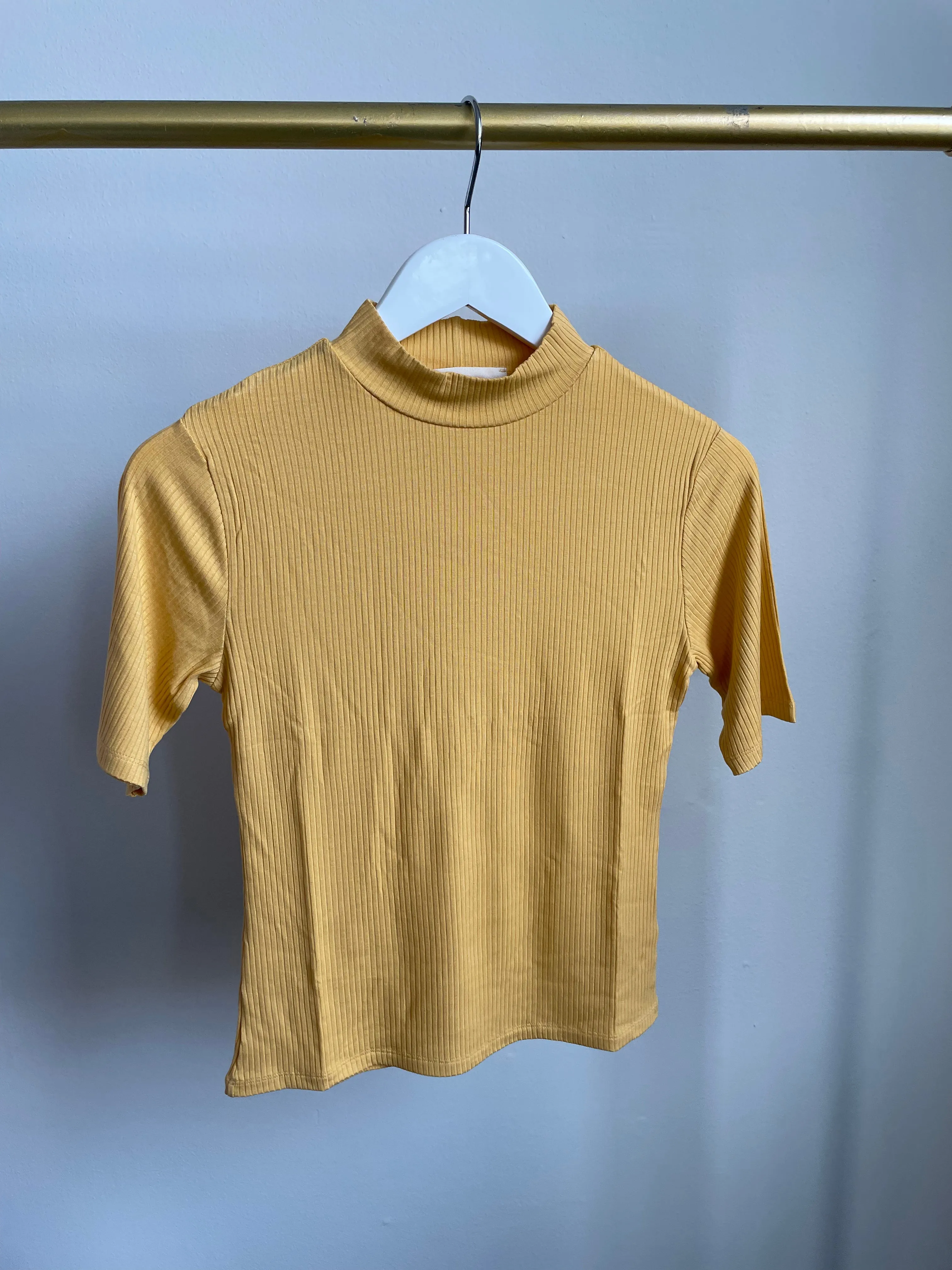 Graceful T-shirt - Gul