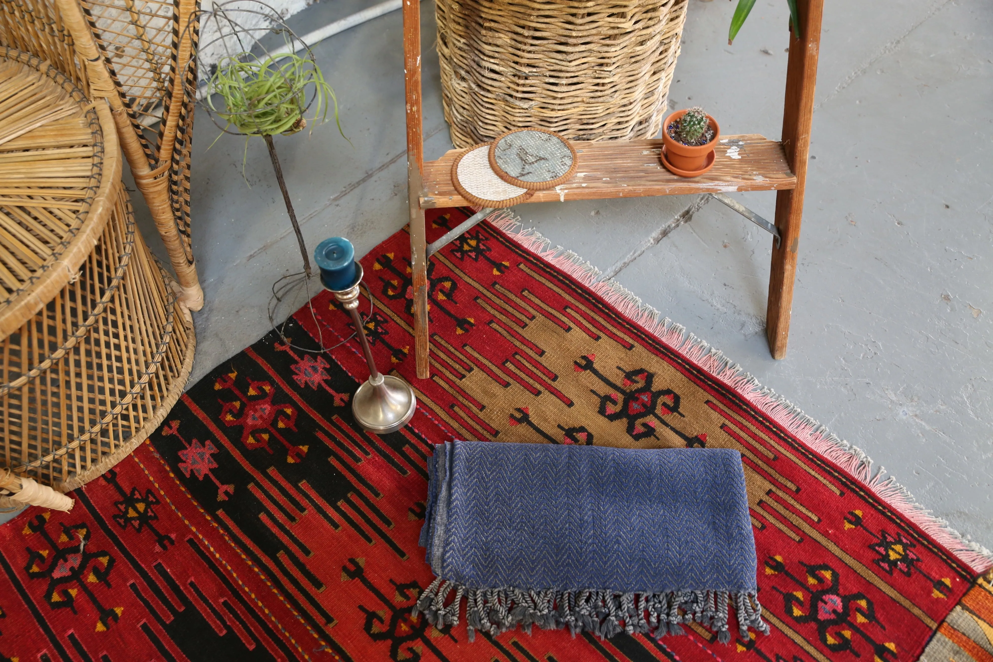 Handwoven Sabah Pestemal Towel in Navy (soft)