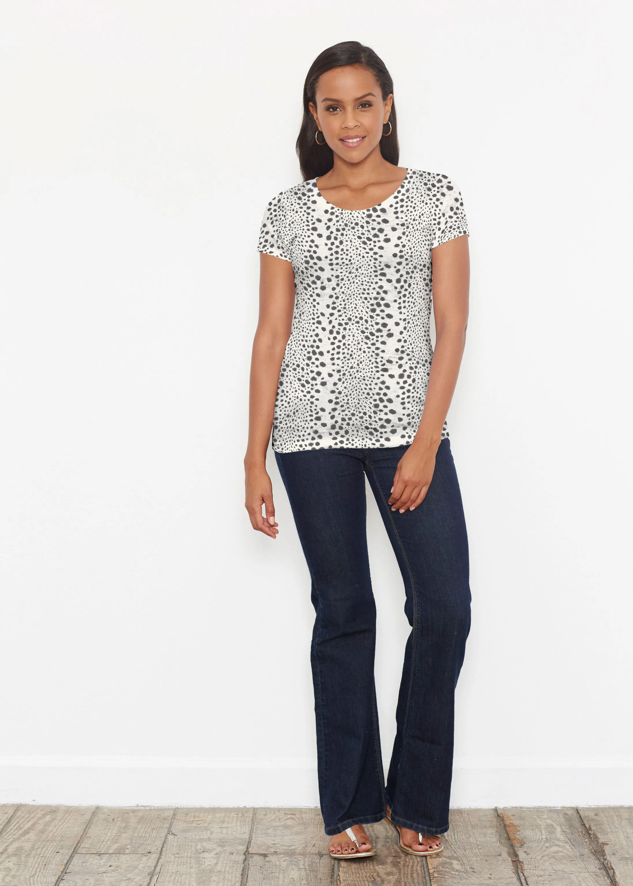 Leopard Rose (8018) ~ Short Sleeve Scoop Shirt