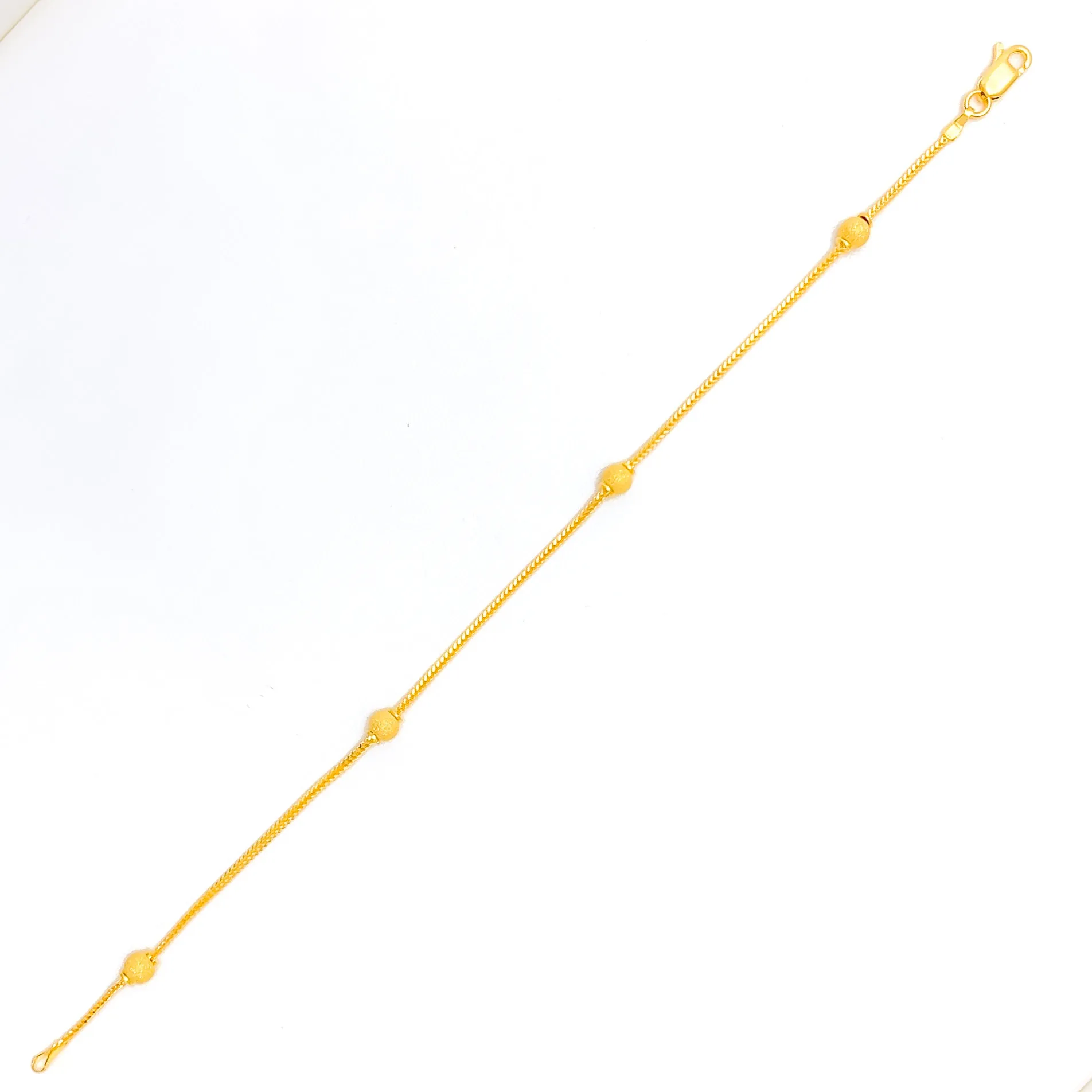 Lightweight Graceful 22K Gold Bracelet