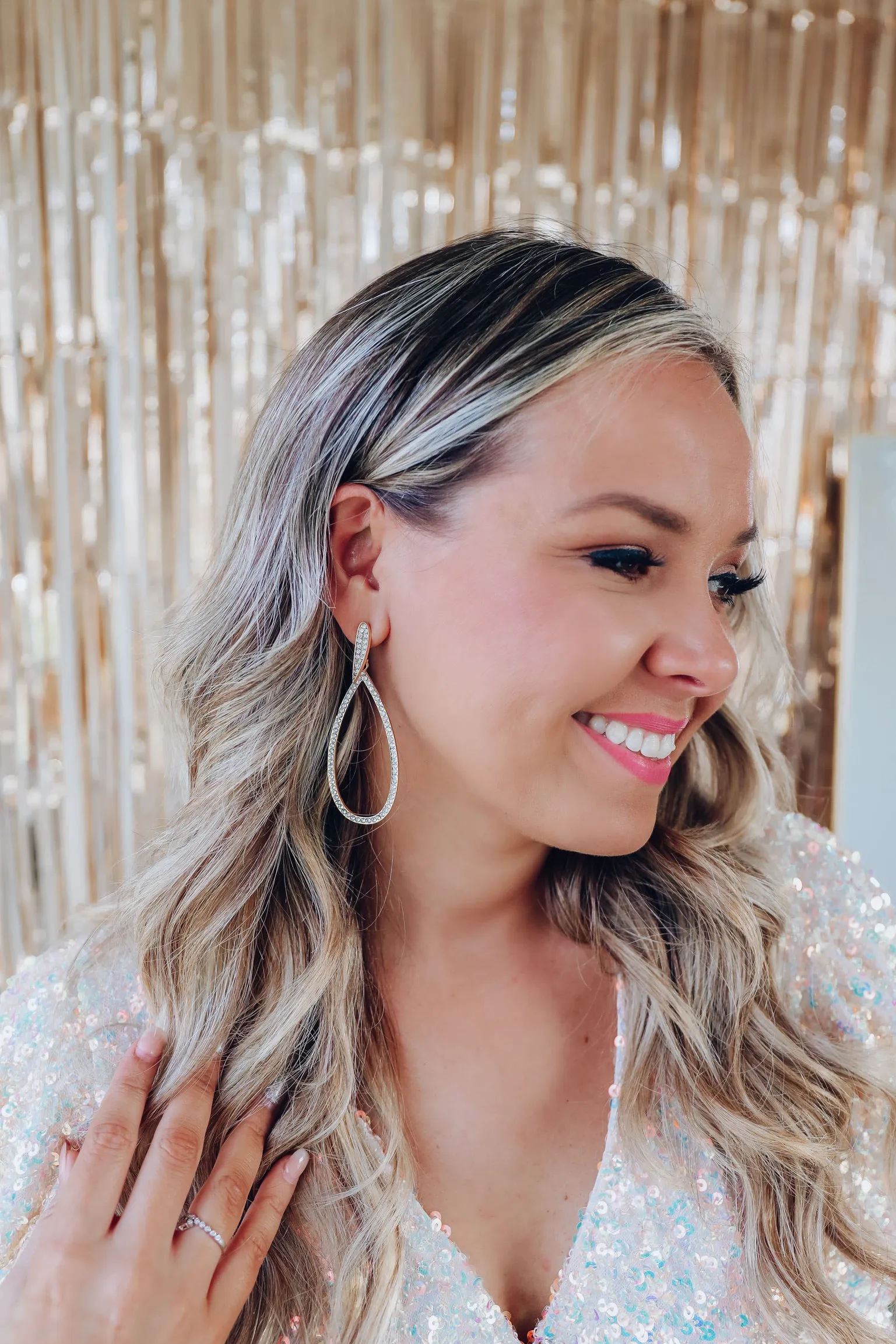 Loop Studded Hollow Drop Earring - Gold