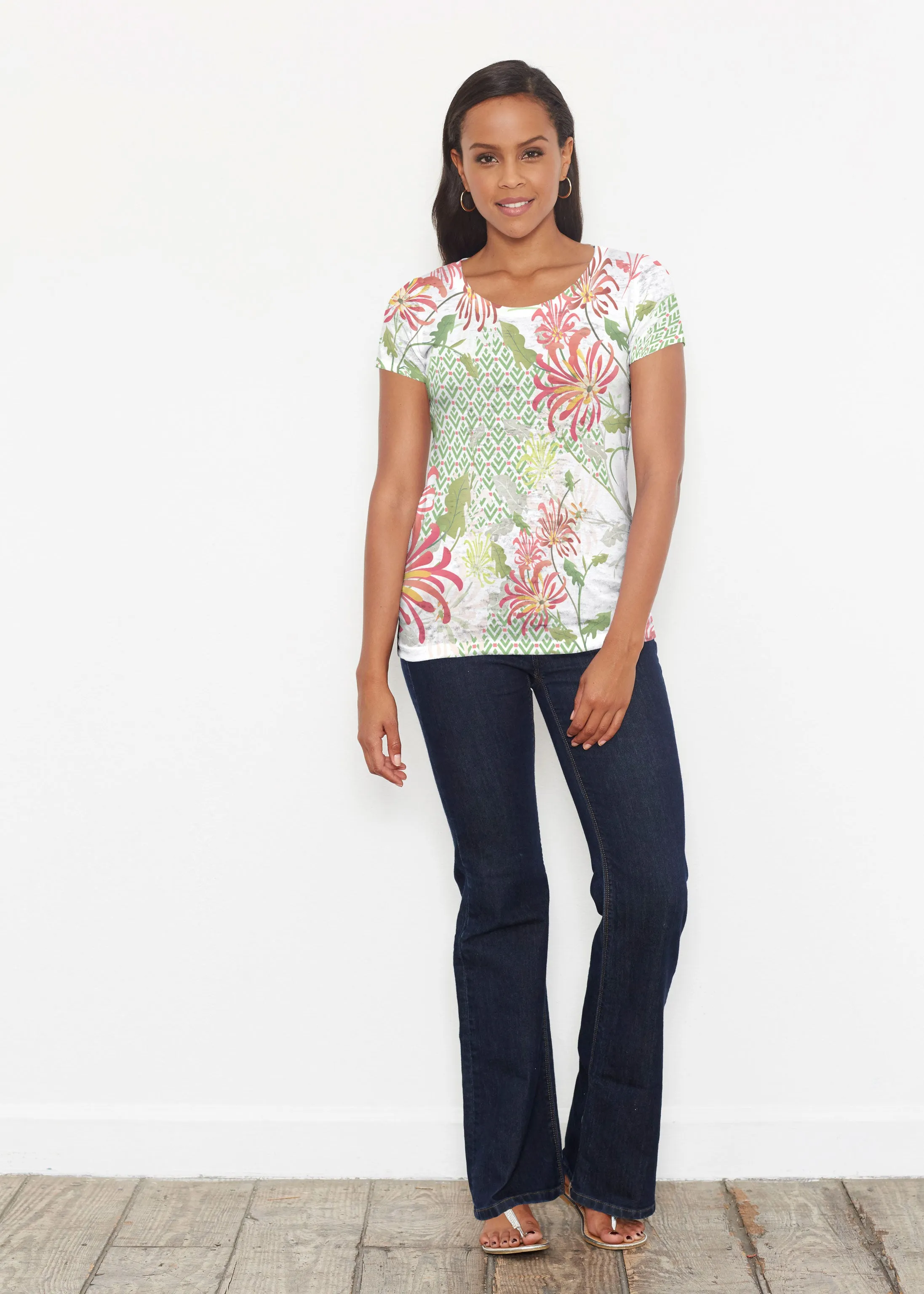 Lucia Green (8089) ~ Short Sleeve Scoop Shirt