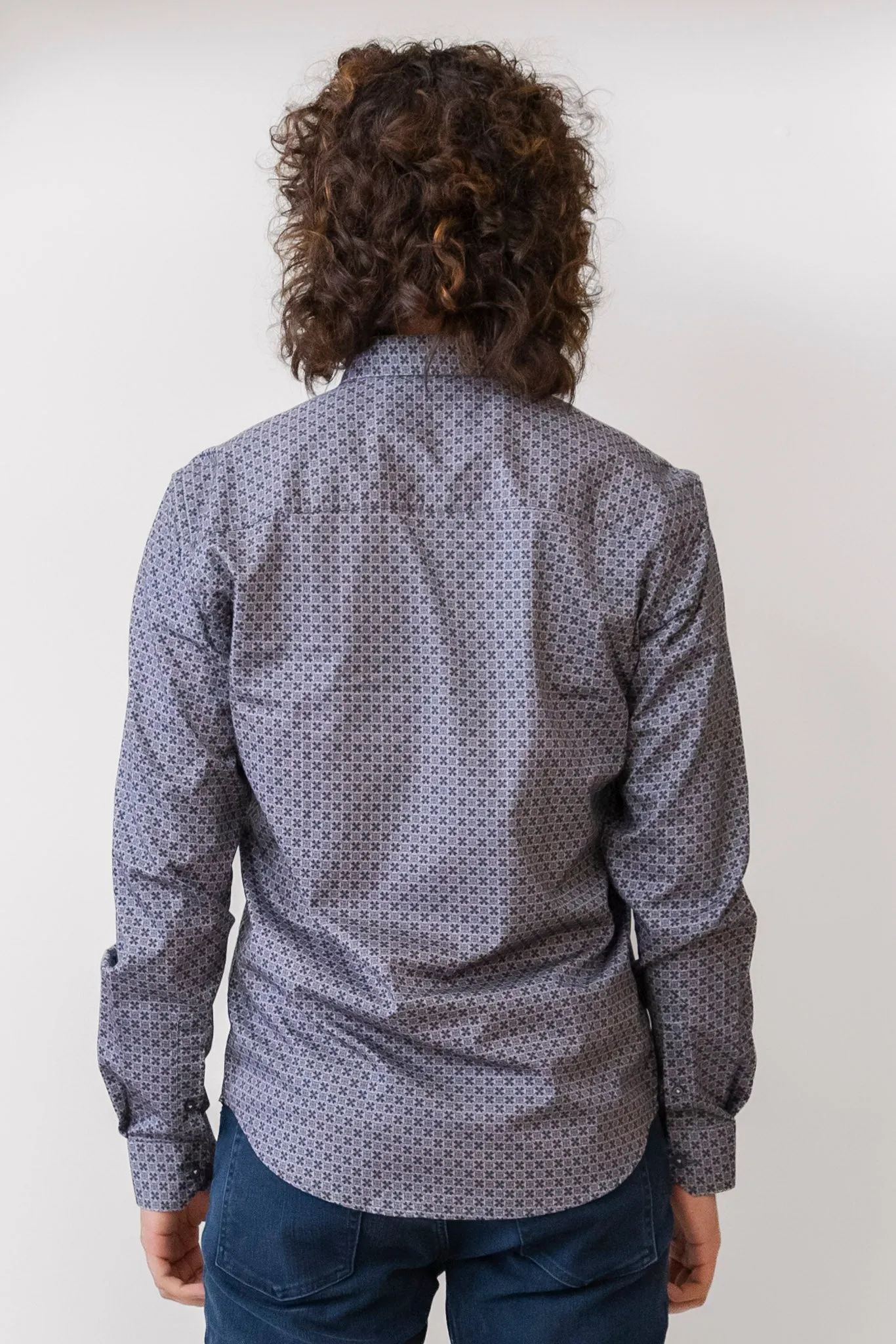 MIZUMI Modern Fit Top in Grey