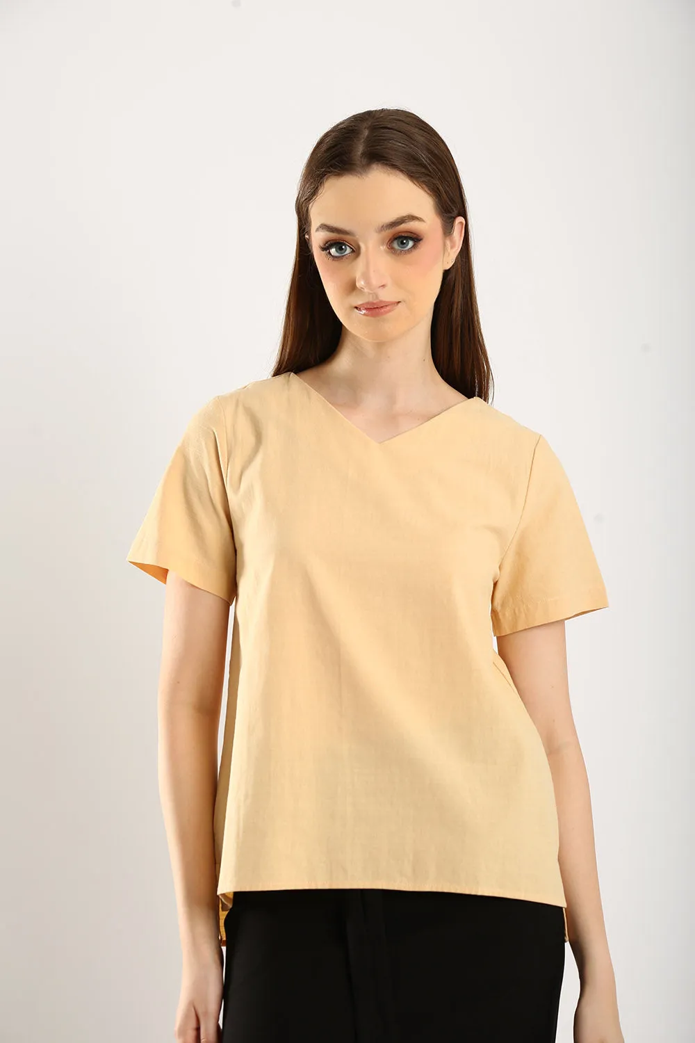 Simple Spirit V-Neck Cotton-Linen Blouse in Yellow