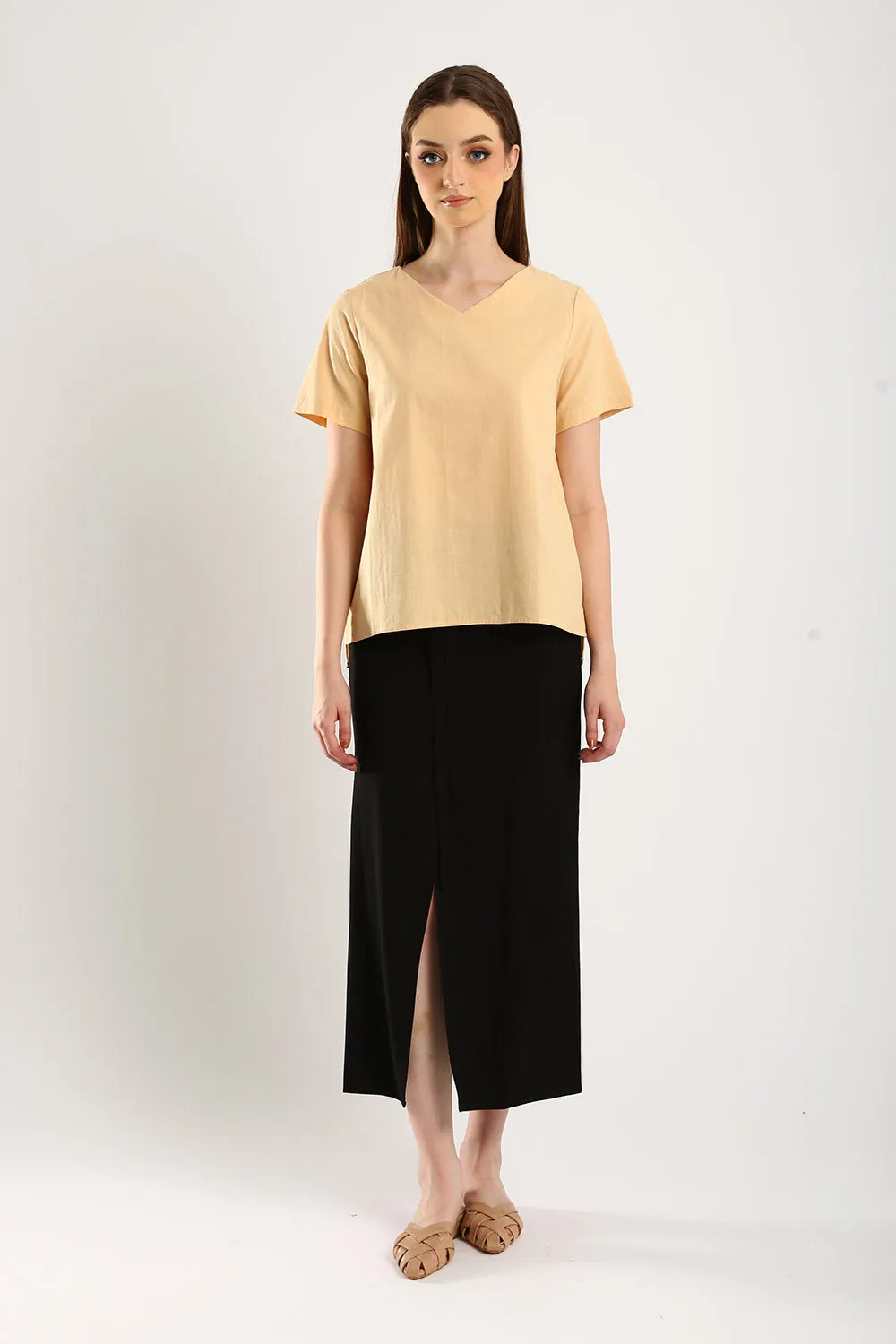 Simple Spirit V-Neck Cotton-Linen Blouse in Yellow
