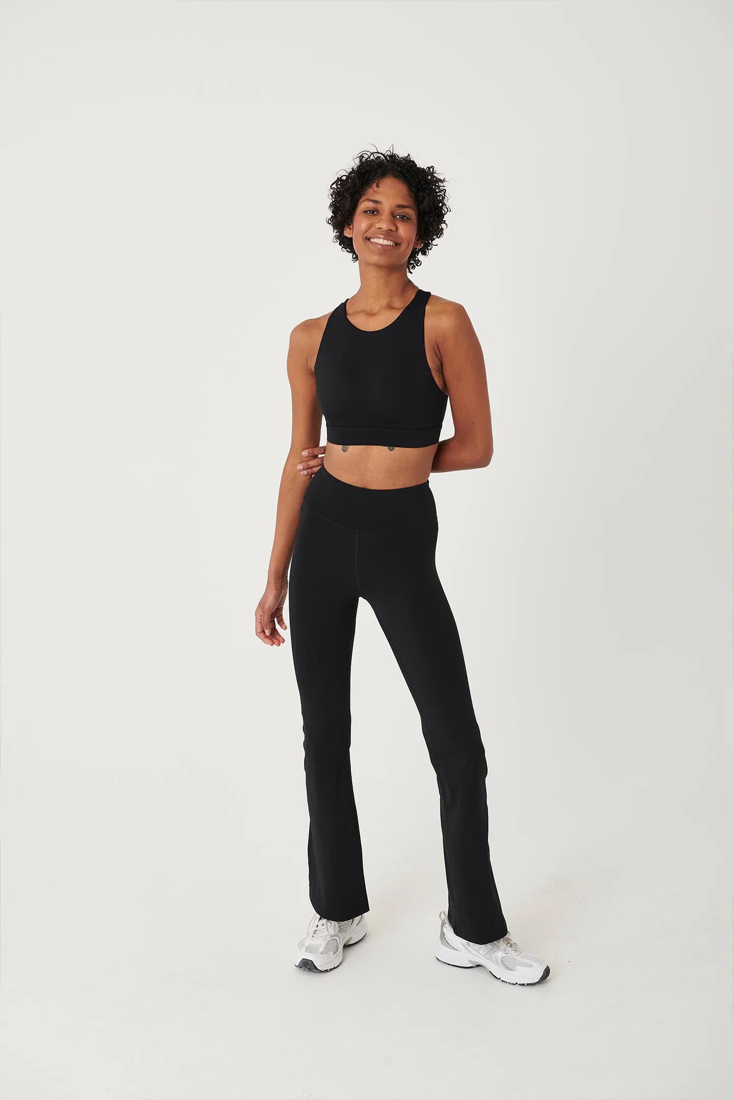 SKINLUXE OPEN BACK SPORTS BRA - SHADOW BLACK