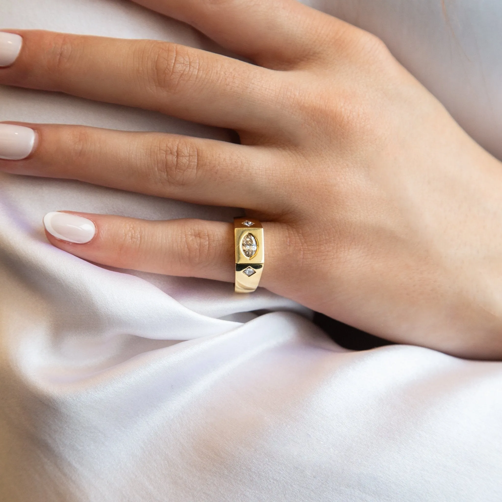 Solaire Mistral Diamond Ring