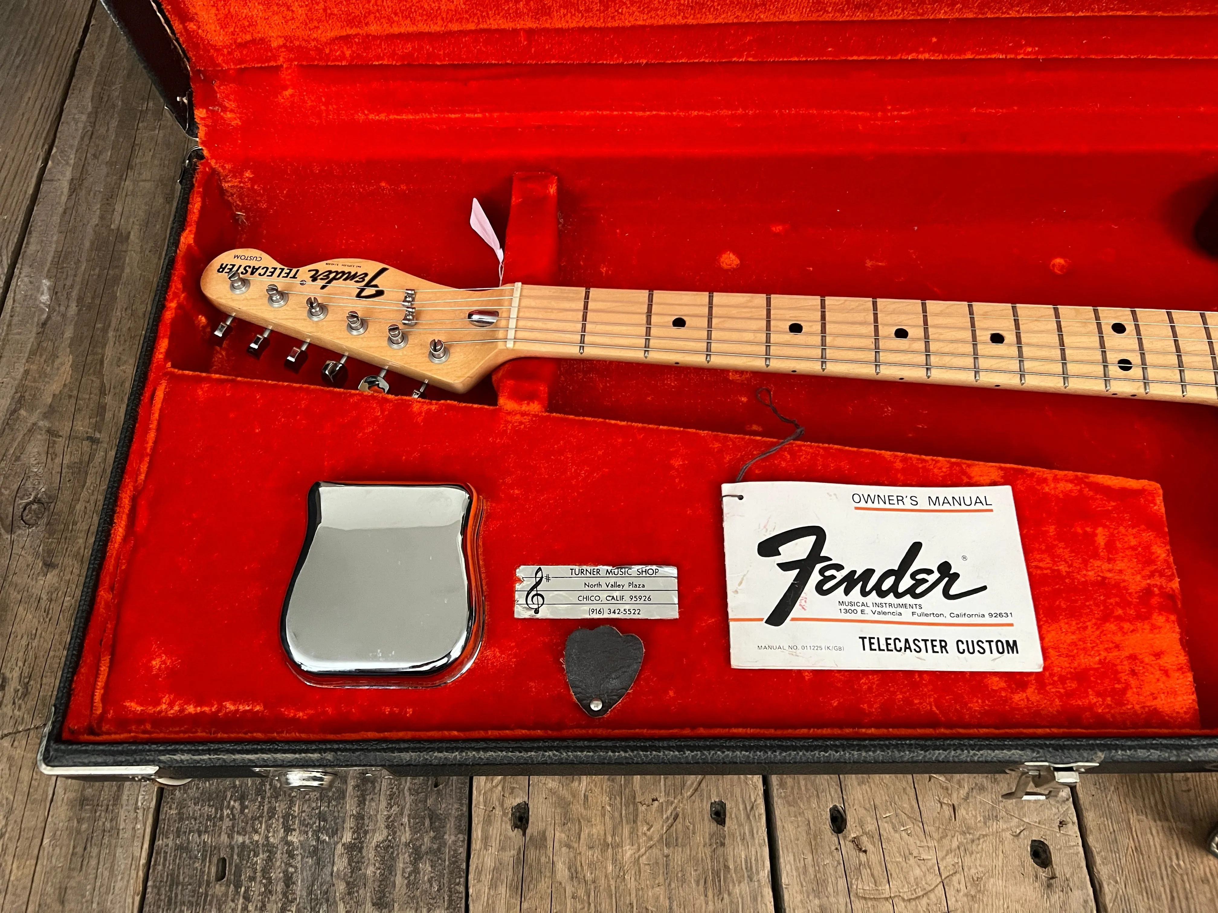 SOLD - Fender Telecaster Custom 1973 Lightweight with hang tag