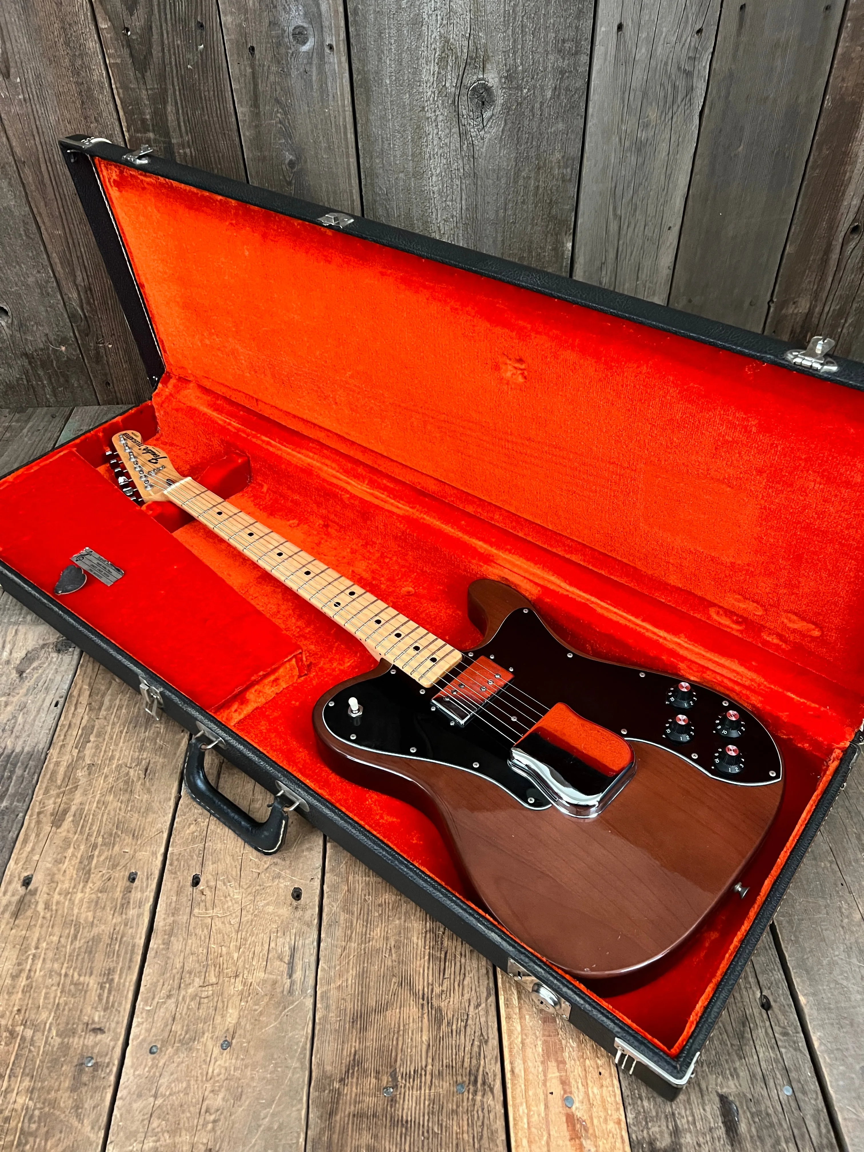 SOLD - Fender Telecaster Custom 1973 Lightweight with hang tag