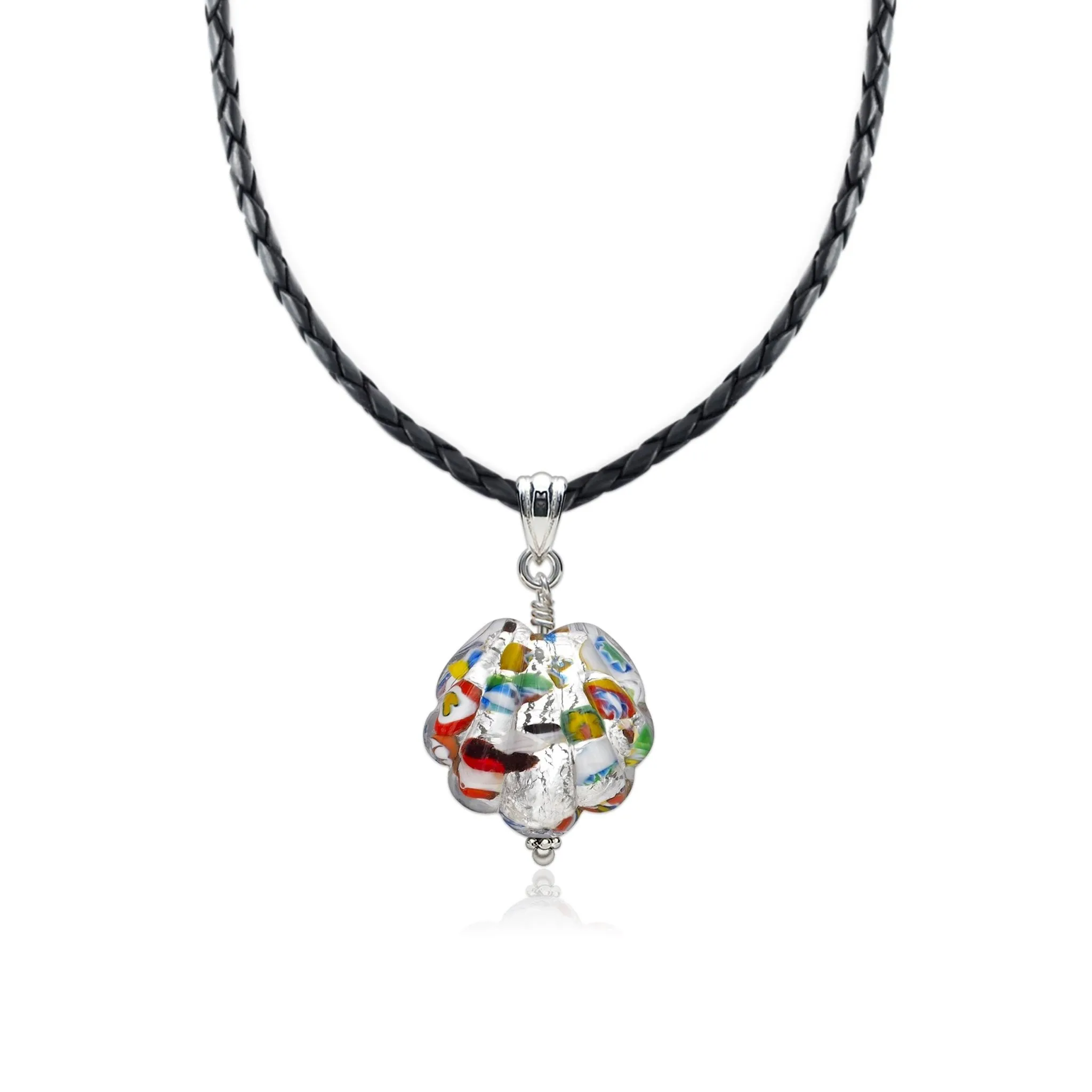 The Kiss Silver Shell Necklace