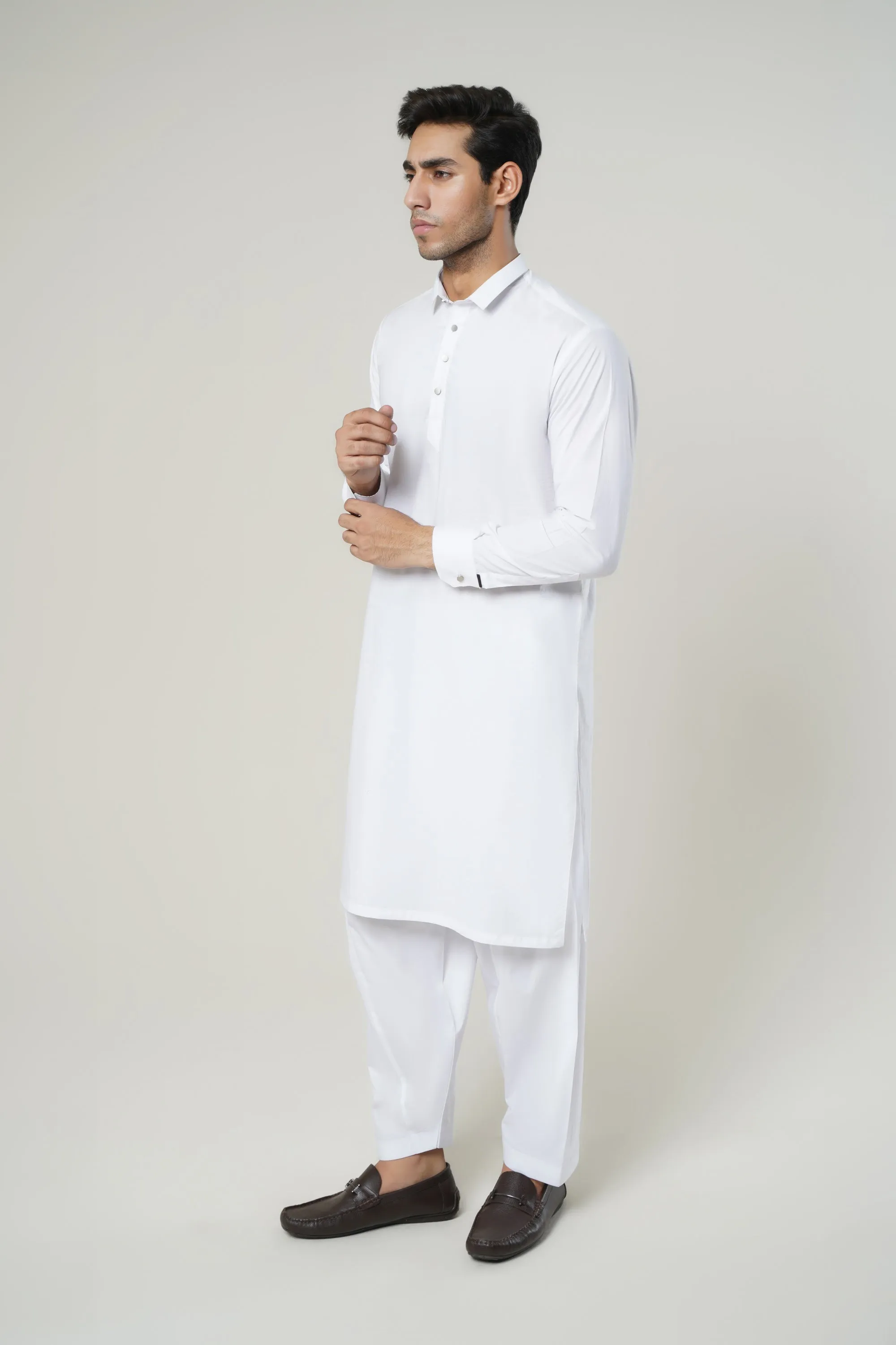 White Ibis Kurta Shalwar